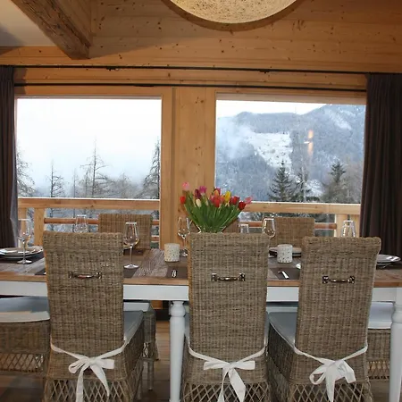 Alpstuga Chalet Grand Roi *